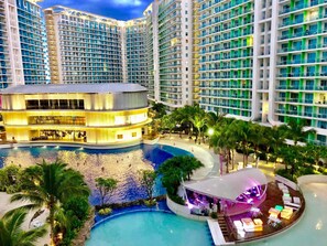 المنطقة المحيطة بالمنشأة