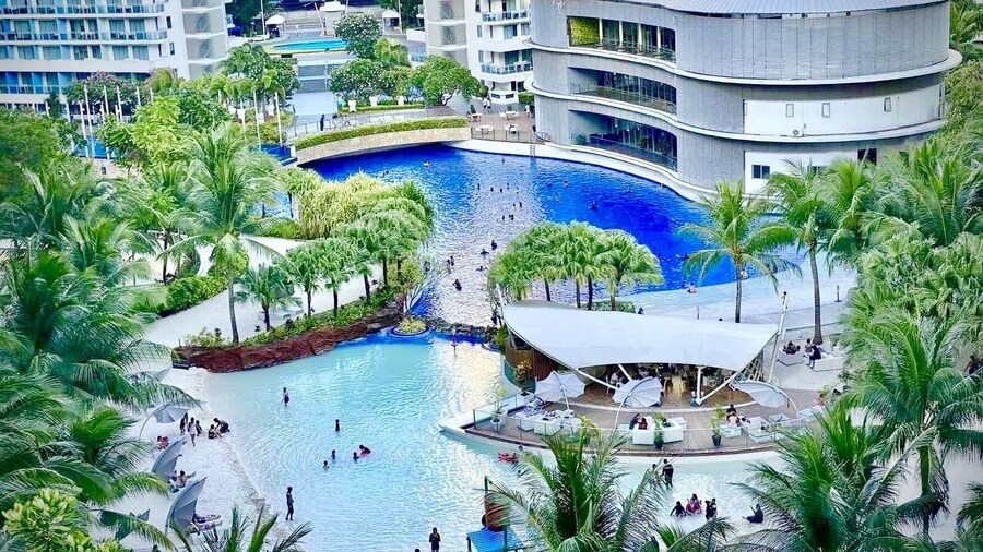 Azure Urban Resort by Adam's Crib