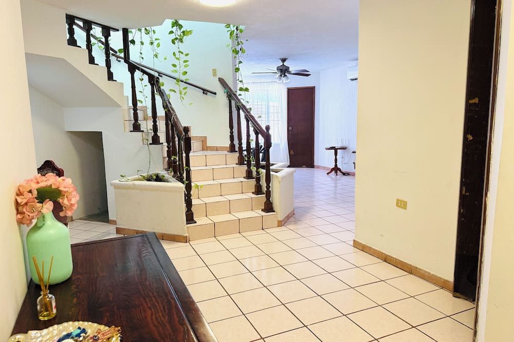 Casa Baraka, Cerca de Malecón, Centro Histórico y Playas