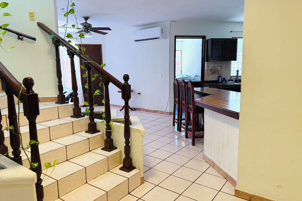 Casa Baraka, Cerca de Malecón, Centro Histórico y Playas