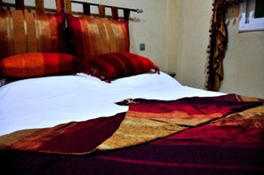 City Apartment, Multiple Beds, Non Smoking | 2 bedrooms, desk, soundproofing, iron/ironing board - Riad Appart Saad (Fes)