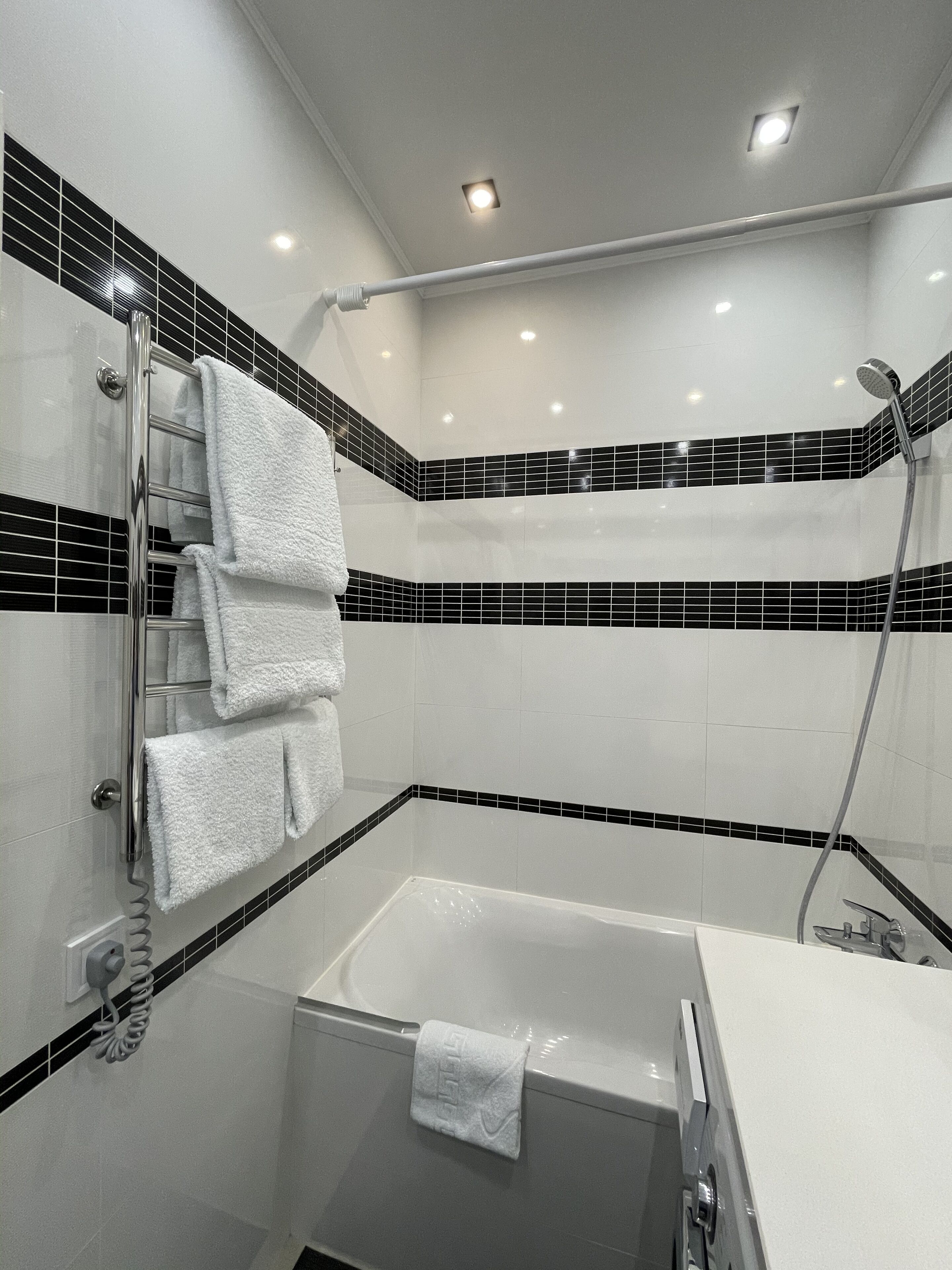 Leilighet – deluxe, 1 queensize-seng med sovesofa | Bad | Dusj, hårføner, badekåper og tøfler