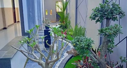 Alzara Hotel
