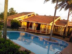 4-Bedroom Villa | Privat pool