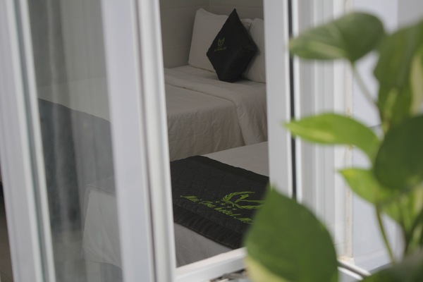 Family Double Room | Desk, soundproofing, iron/ironing board (on request), WiFi (free)