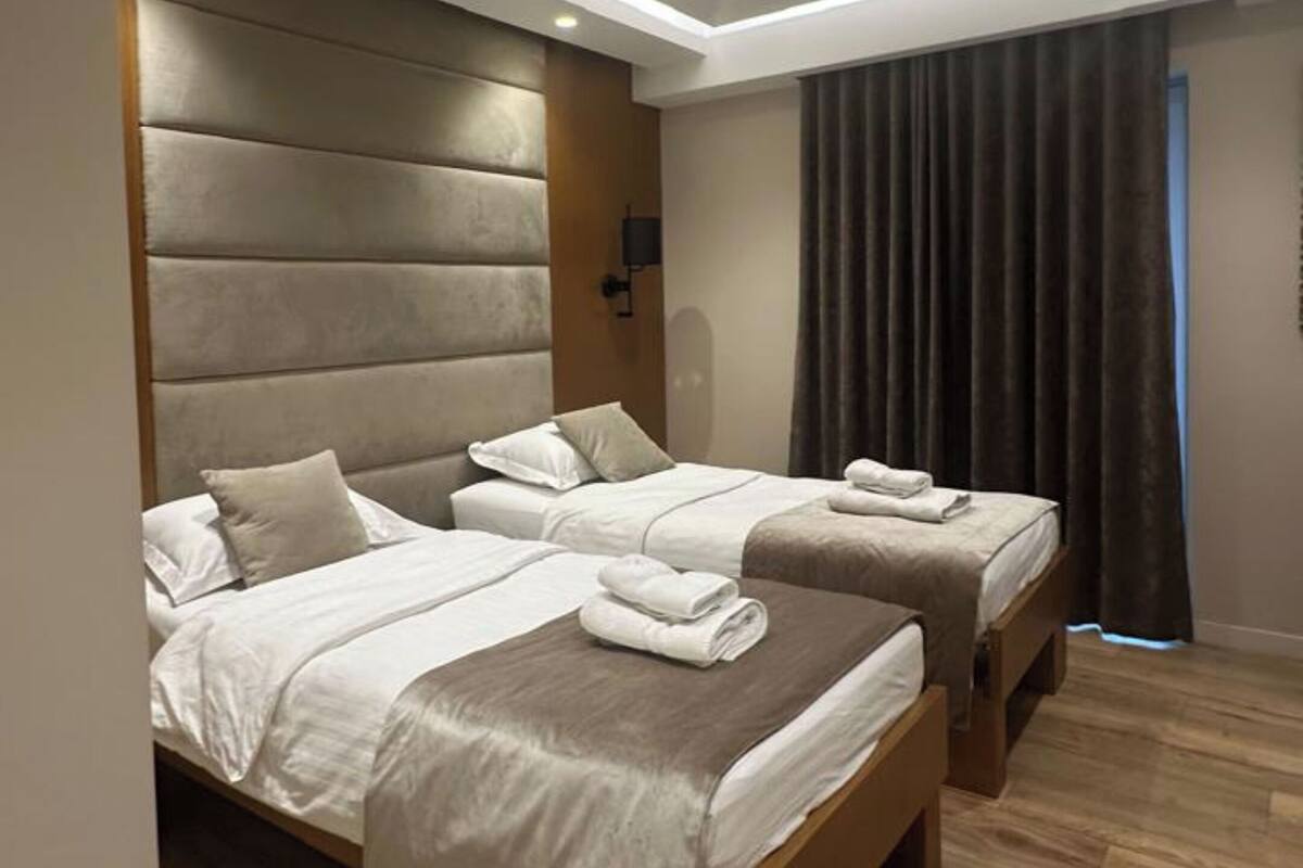 Standard Twin Room
