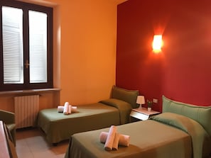 Classic Double Room | In-room safe, soundproofing, rollaway beds, free WiFi