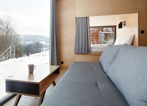 Laptop workspace, blackout drapes, iron/ironing board, free WiFi - Apartamenty Szuflandia (Wisla)