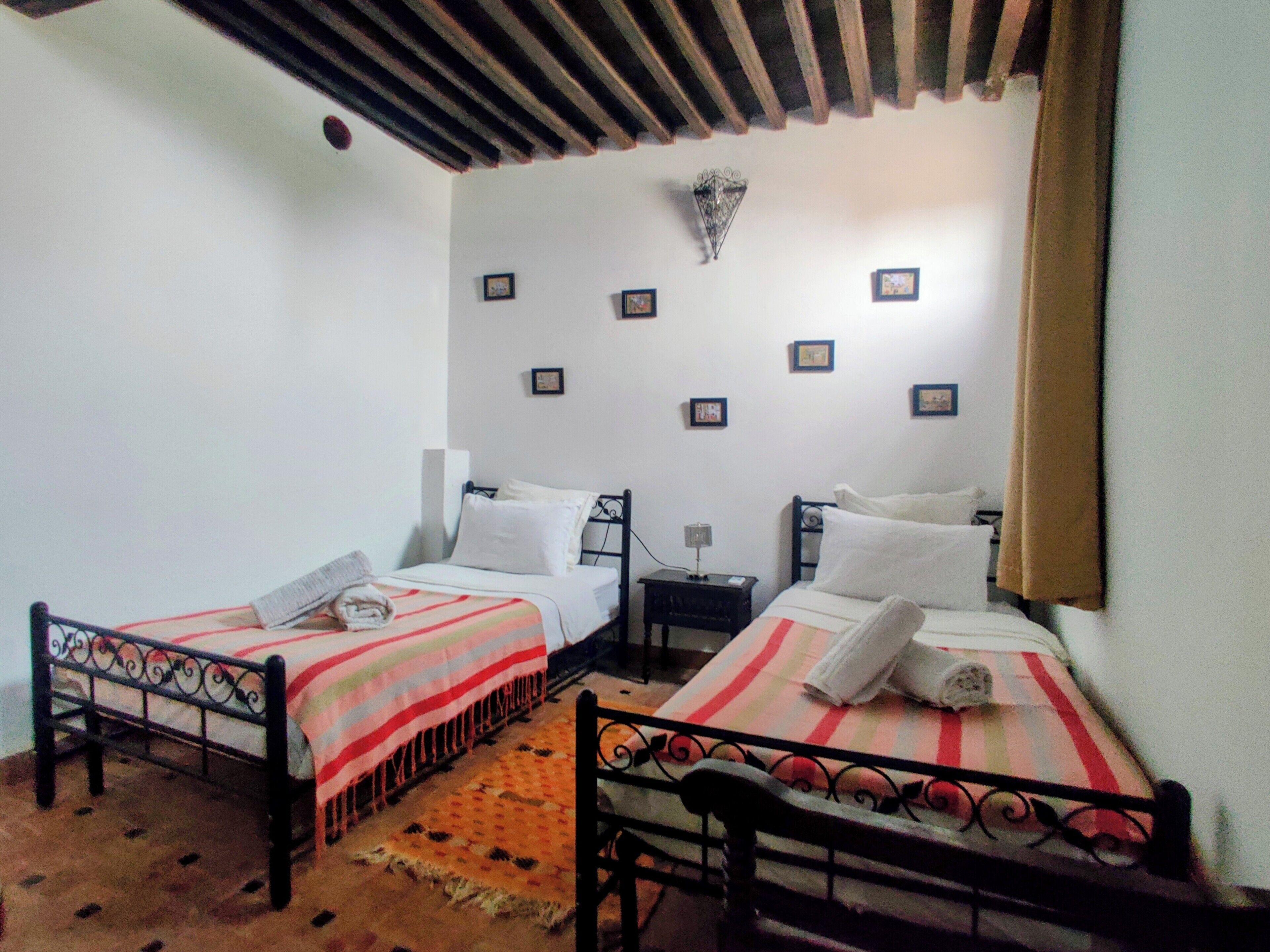 Classic Double Room, 2 Twin Beds, Non Smoking | Individually decorated, blackout drapes, free WiFi, bed sheets