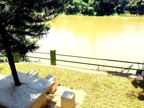 Habitación Deluxe doble, 1 cama de matrimonio, no fumadores | Vistas desde la habitación