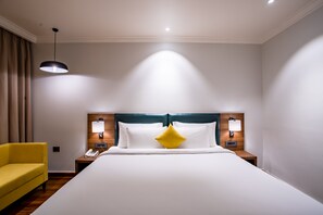 1 bedroom, premium bedding, down duvets, in-room safe - Wedlock Greens Hotels & Resorts (Gobindpur)