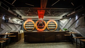 Bar lounge