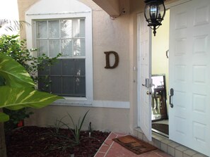 Entrée de l’hébergement