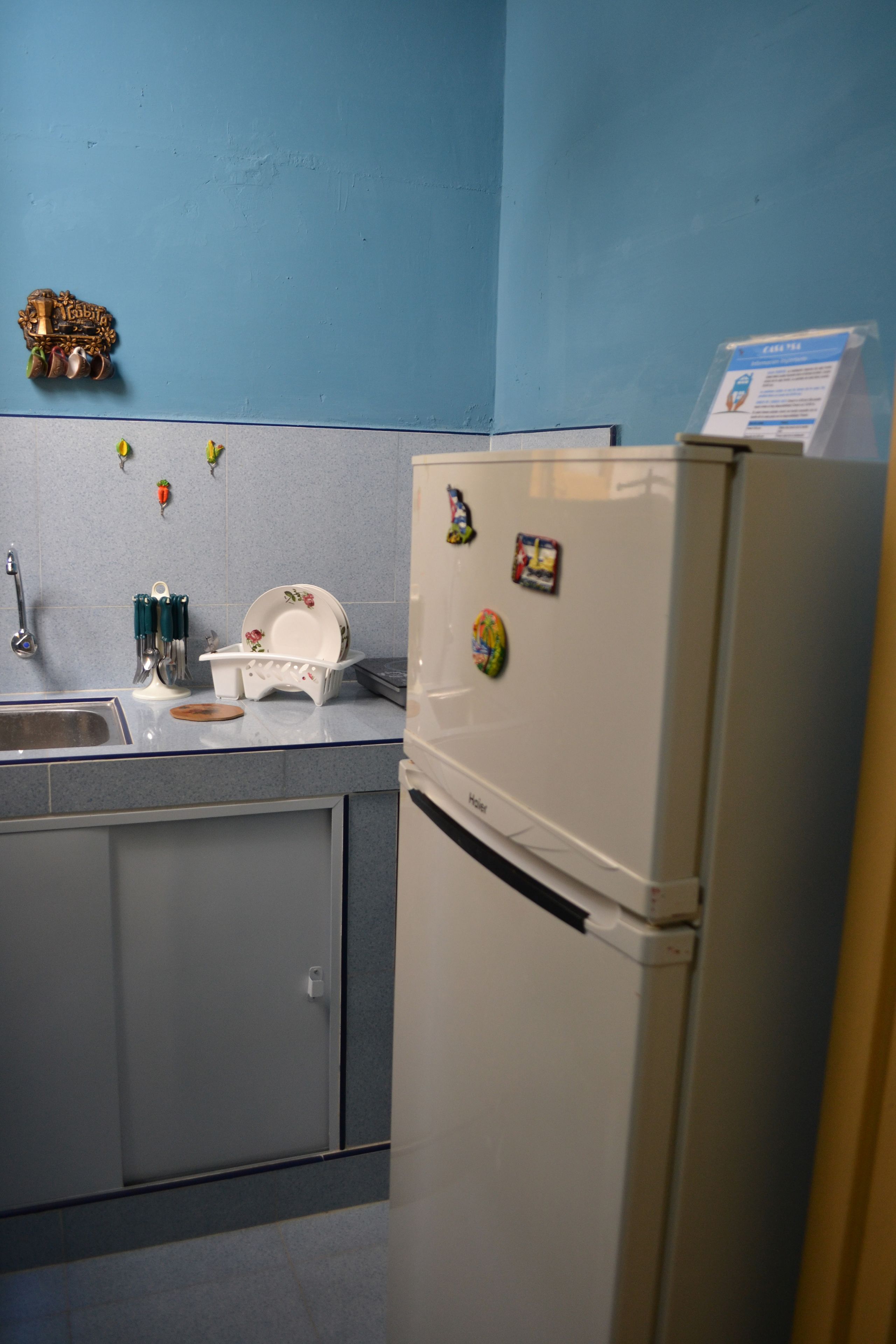 family apartment, 2 bedrooms, city view | private kitchenette | fridge, stovetop, coffee/tea maker, cookware/dishes/utensils