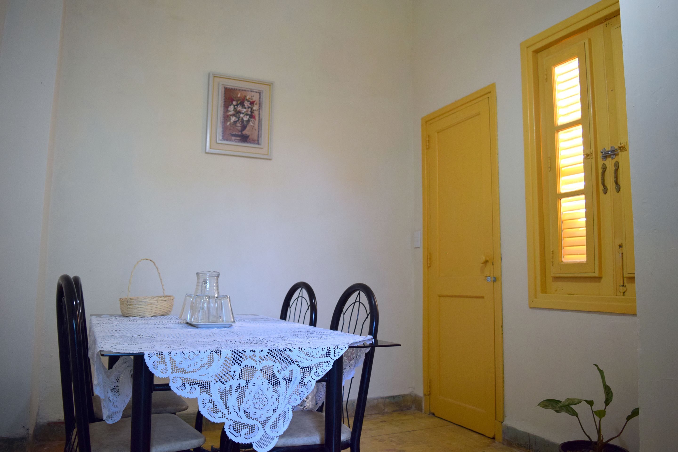 family apartment, 2 bedrooms, city view | living area | flat-screen tv