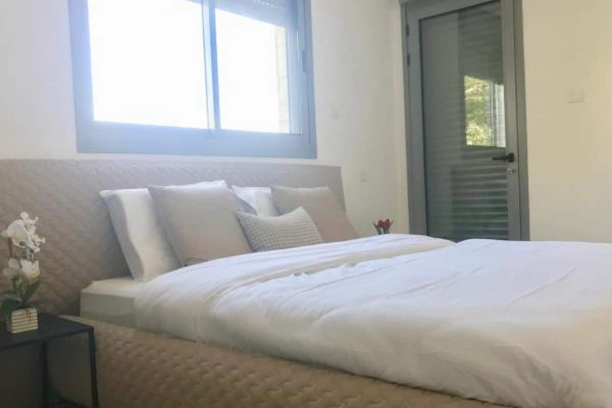 Apartment, 3 Bedrooms, Non Smoking | Desk, travel cot, free WiFi, bed sheets
