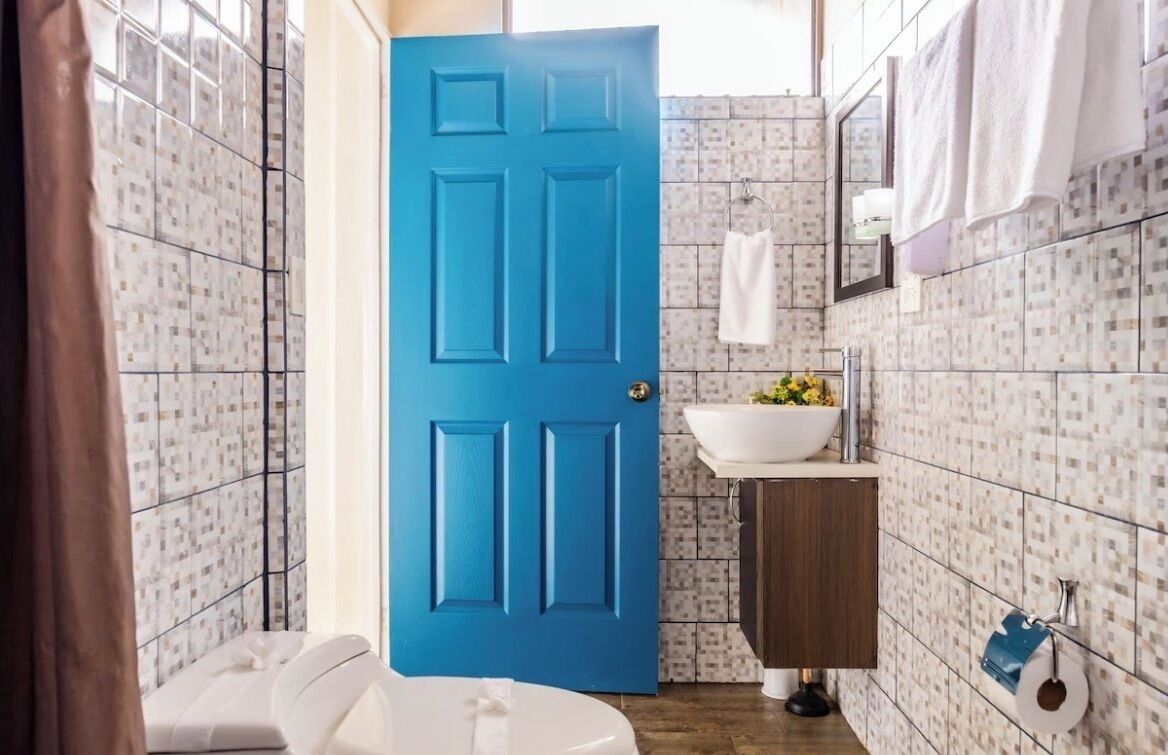 Family Apartment (3) | Bathroom | Shower, rainfall showerhead, hair dryer