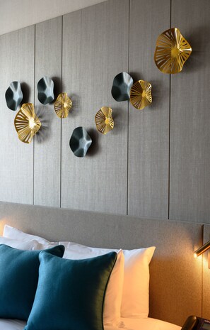 Ropa de cama de alta calidad y minibar