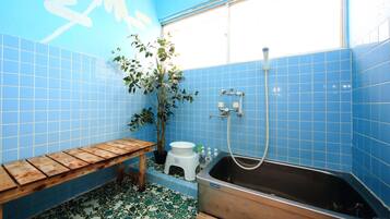 House, 1 Bedroom | Bathroom | Separate tub and shower, deep soaking tub, free toiletries, hair dryer