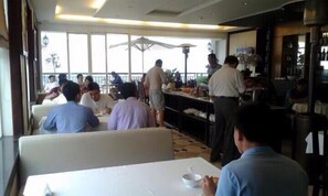 Restaurant - The Grand Hotel (Bac Ninh)