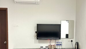 Phòng dành cho gia đình | Bàn, giường gấp/giường phụ (phụ phí) 