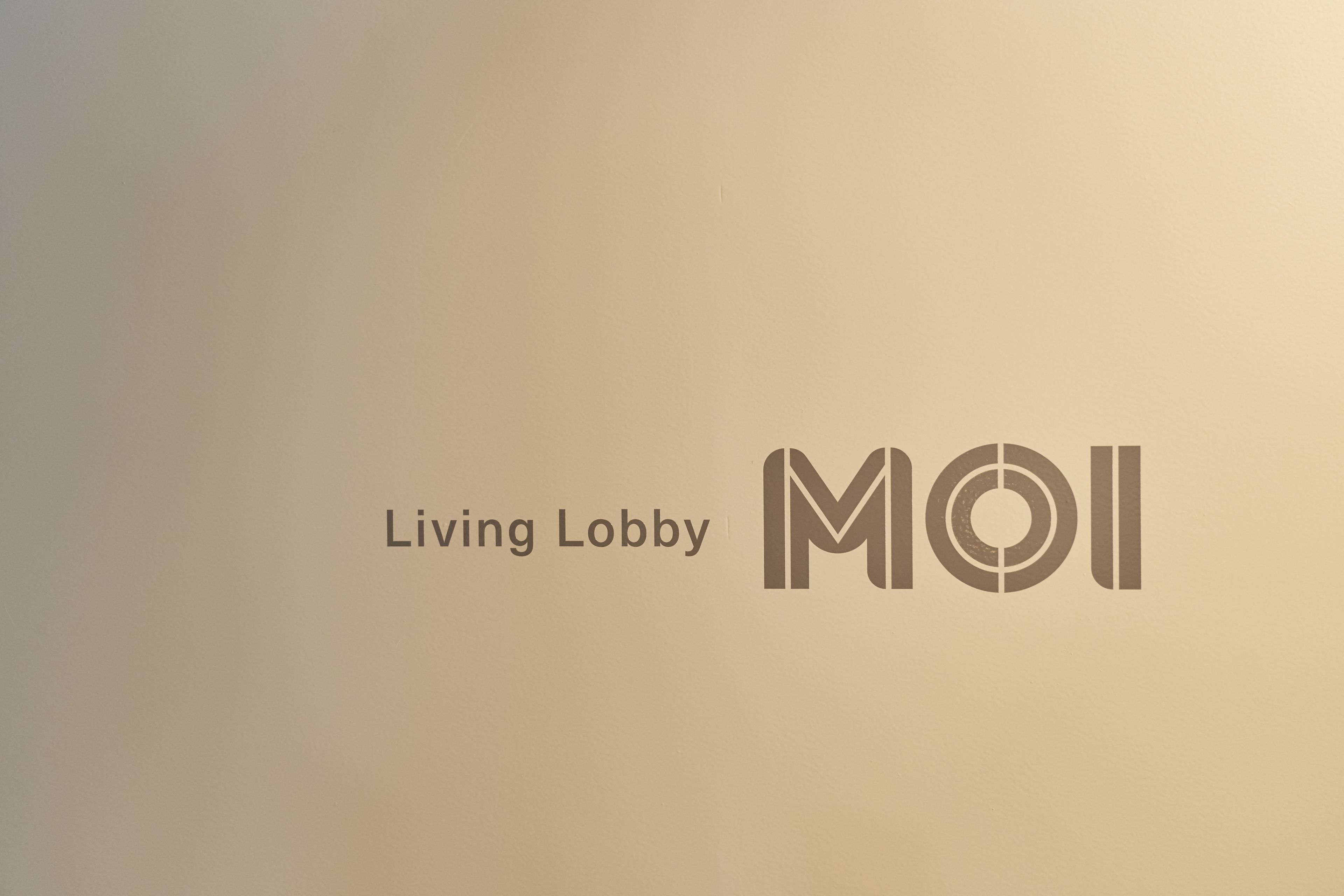 32-inch flat-screen tv with satellite channels, tv