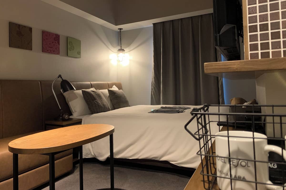 Quarto casal standard, para não fumantes (Moderate, 15sqm) | Edredons de pluma, Wi-Fi de cortesia, roupa de cama