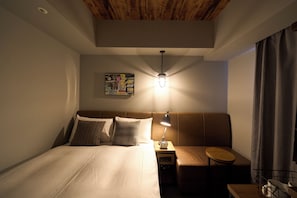Down comforters, free WiFi, bed sheets