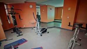Fitness facility - Royal Lyon Apartaments (Santiago)