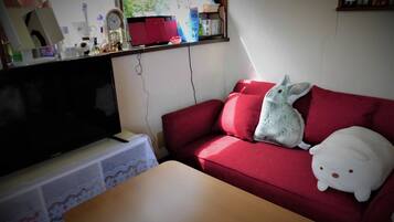 Rumah (Private Vacation) | Ruang keluarga | TV layar datar