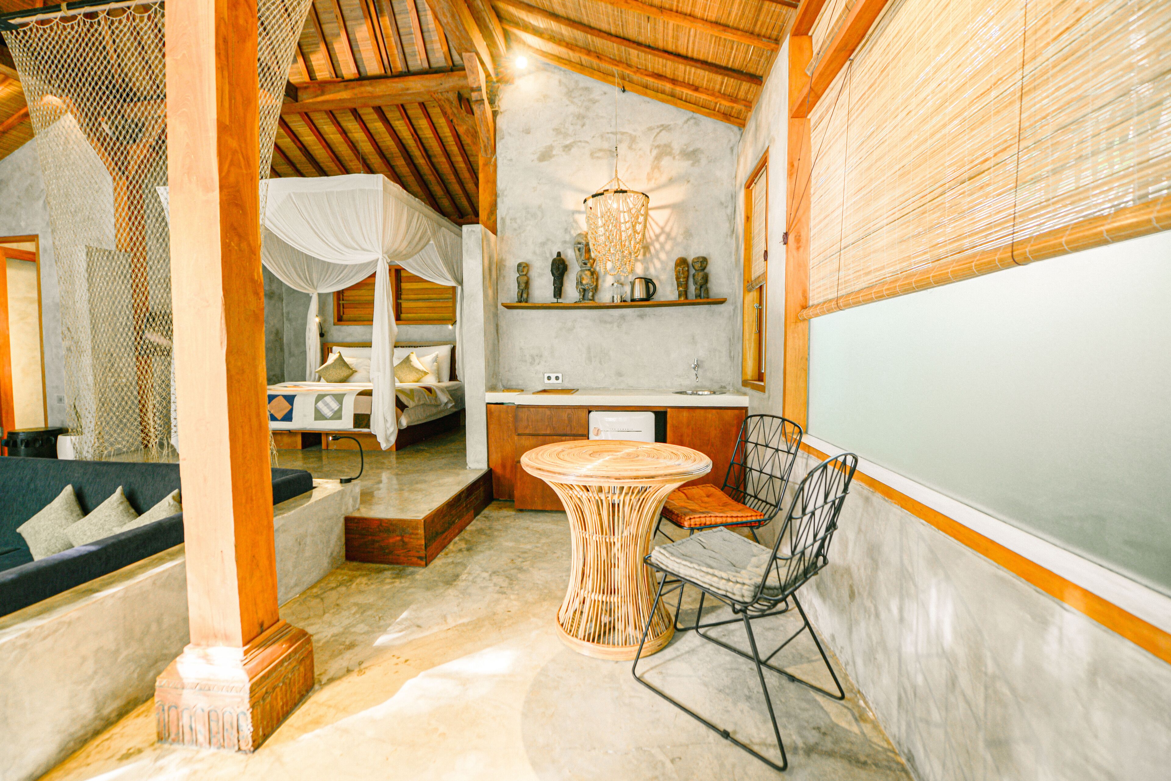 Private Pool Teak Villa | Minibar, in-room safe, desk, laptop workspace