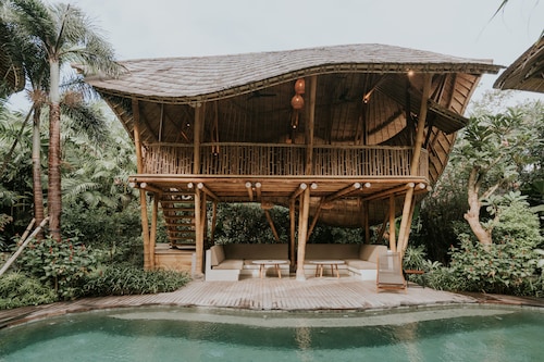 ZIN Canggu Resort & Villas