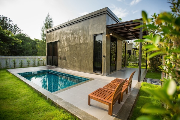 Miksa Pool Villa | Kolam renang persendirian
