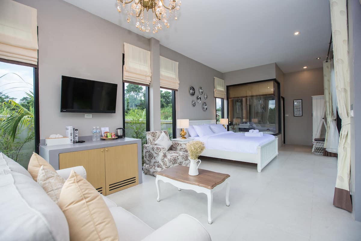 nantha pool villa | rollaway beds, free wifi