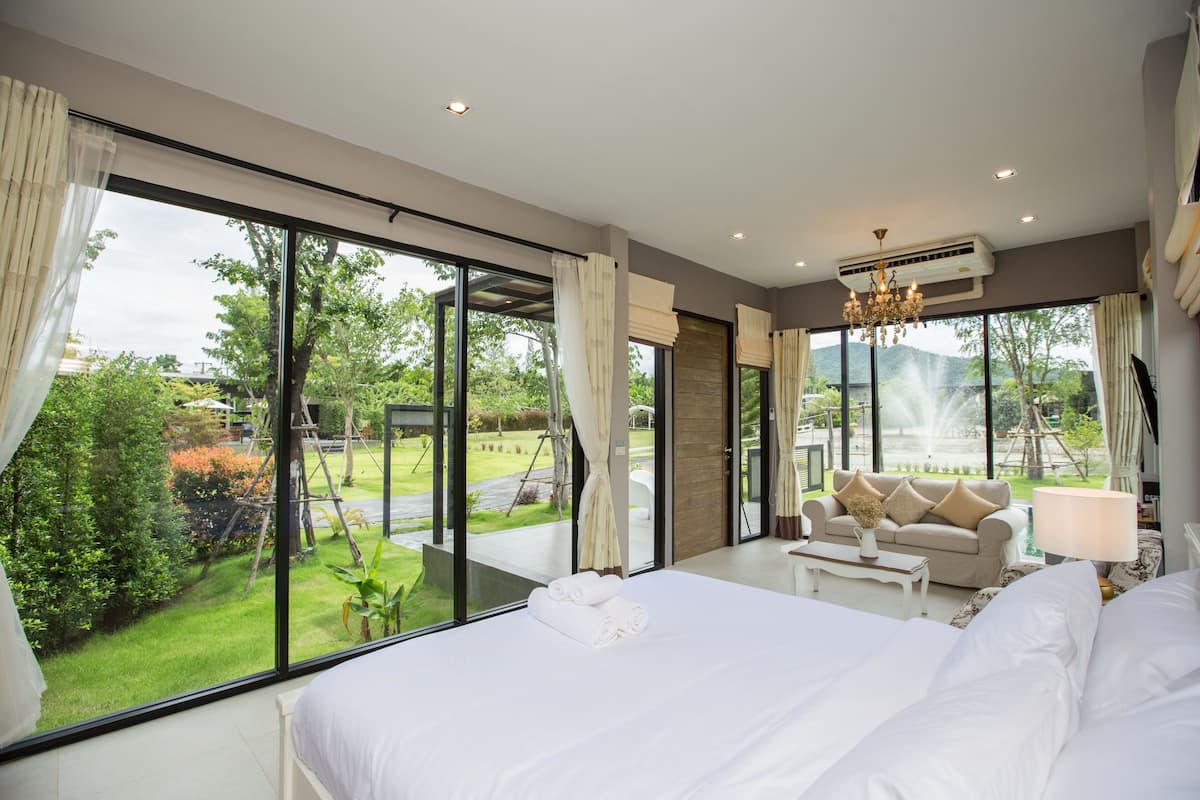 nantha pool villa | rollaway beds, free wifi