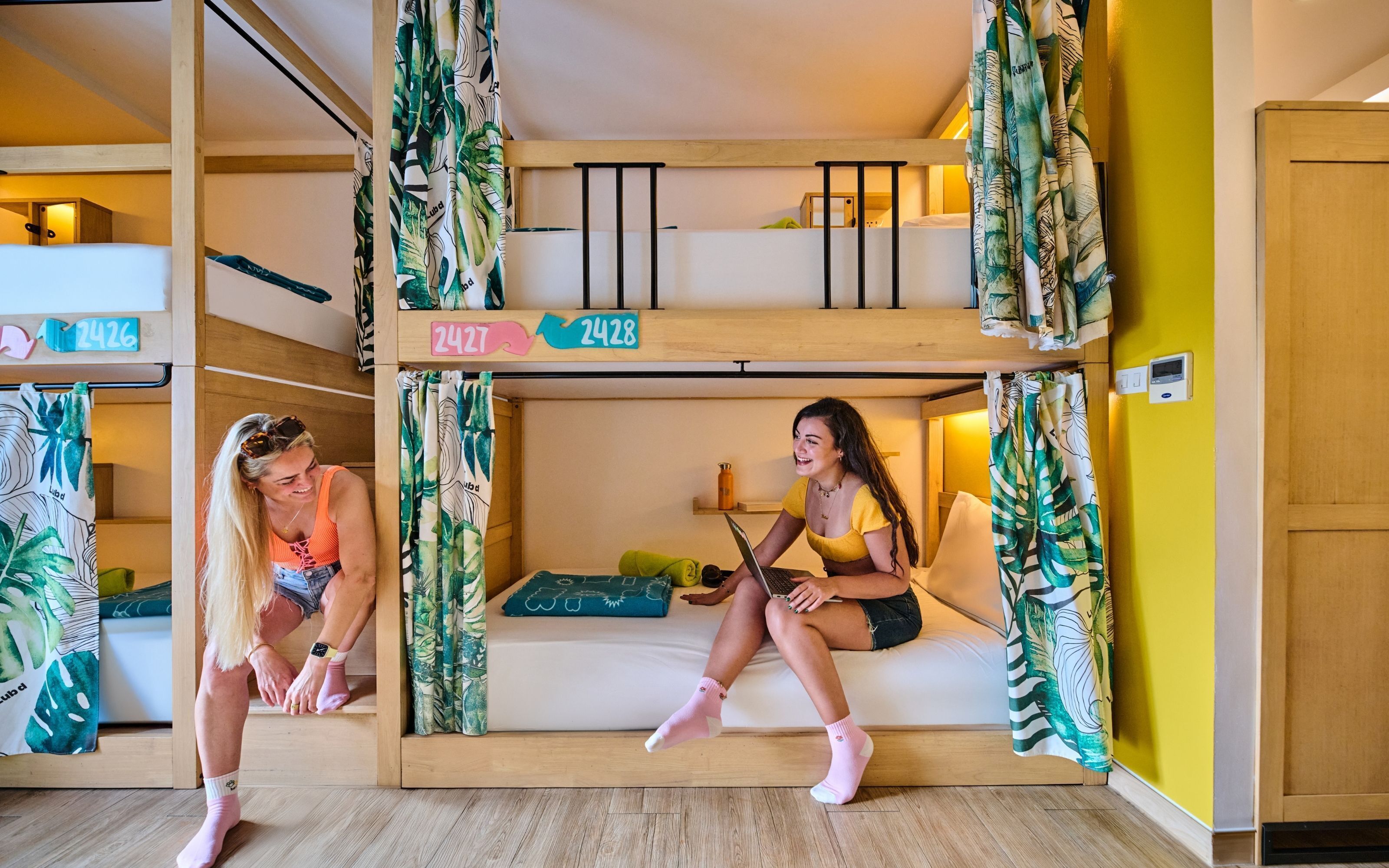 Shared Dormitory (Lady)