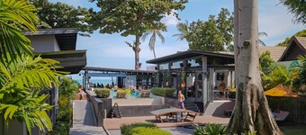 Lub d Koh Samui Chaweng Beach - Beachfront Vibrant Social Vibe