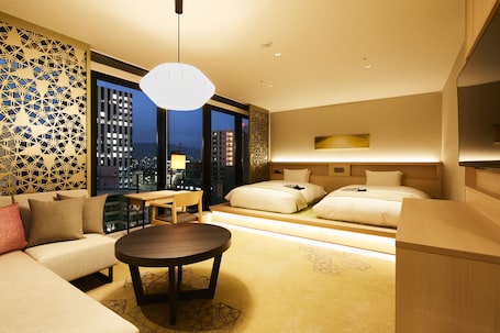 In-room safe, iron/ironing board, free WiFi, bed sheets. Hotel Intergate Hiroshima