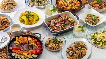Daily buffet breakfast for a fee