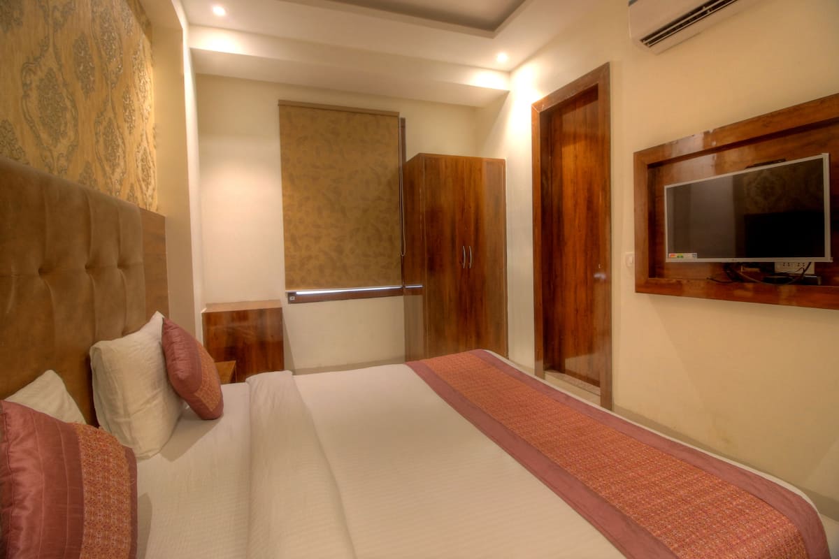 Habitación ejecutiva, 1 cama matrimonial, para no fumadores | Insonorización y wifi gratis