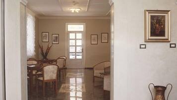 Entrada interior