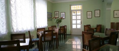 IntĂ©rieur de lâentrĂ©e