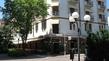 ์๋ฐ ์์ค ์ ๋ฉด