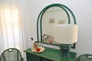 Unclassified image, 4 of 44, button - Hotel Diana (Grado)