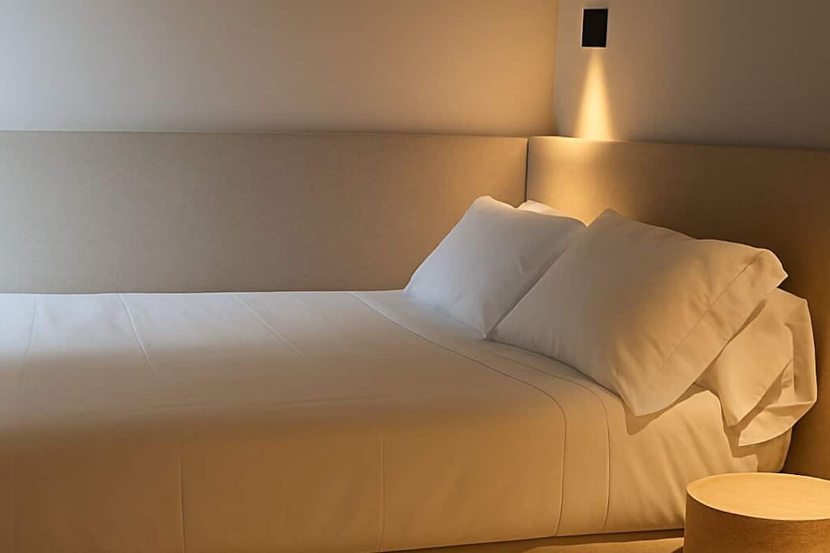 Minibar, una cassaforte in camera, una scrivania, tende oscuranti