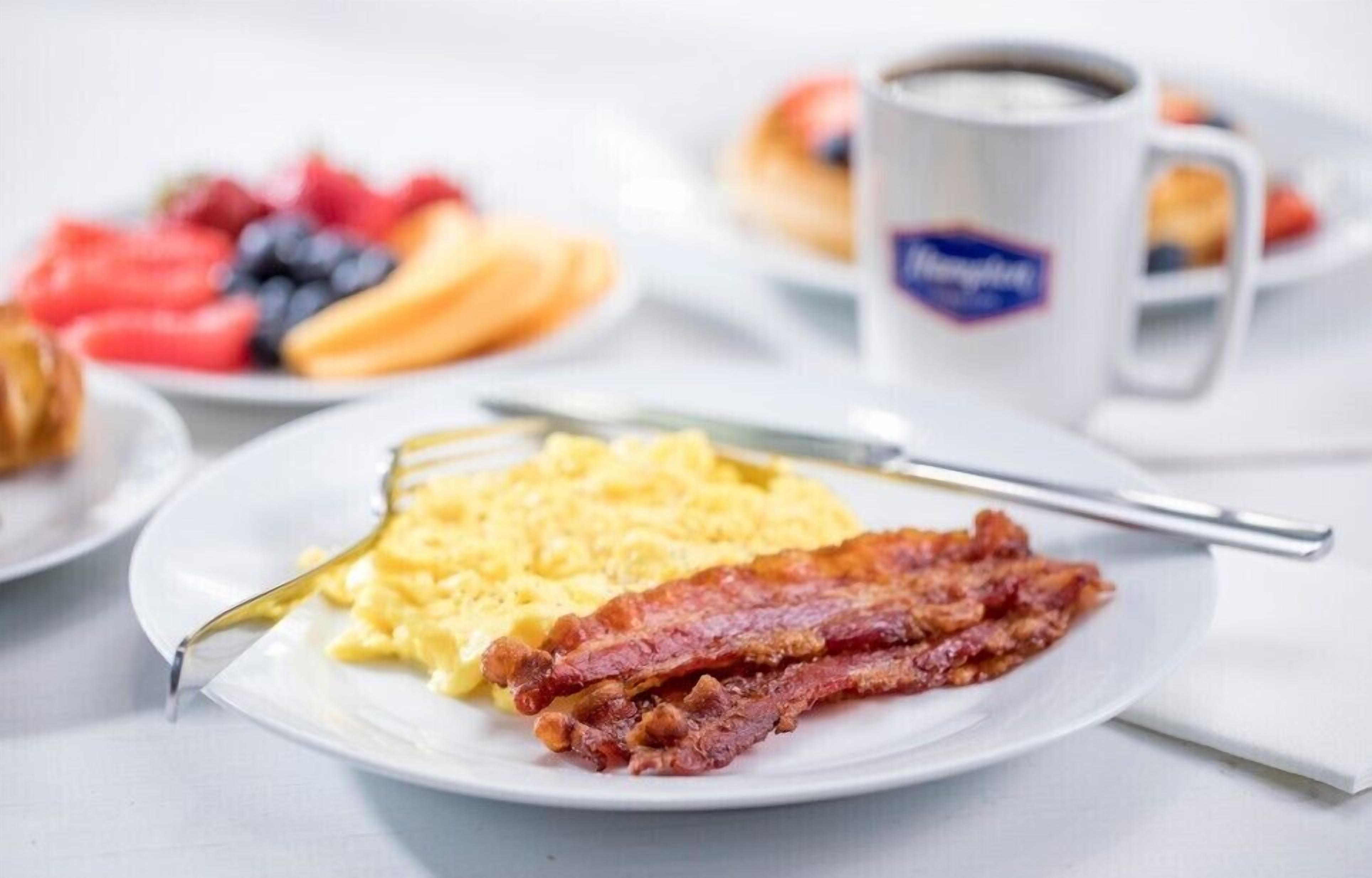 free daily on-the-go breakfast