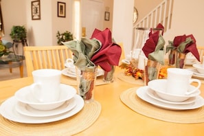 Family Villa, Private Pool, Garden Area | Dining