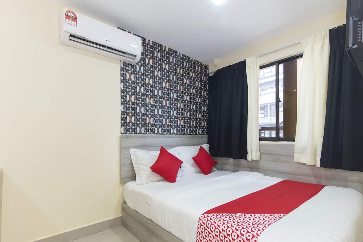 Habitación triple Deluxe | Insonorización, wifi gratis y ropa de cama