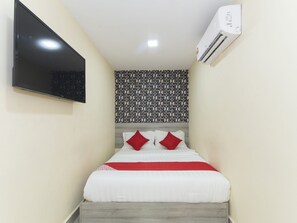 Kamar Double Standar | Kedap suara, Wi-Fi gratis, dan seprai linen