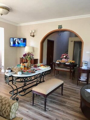 Buffet